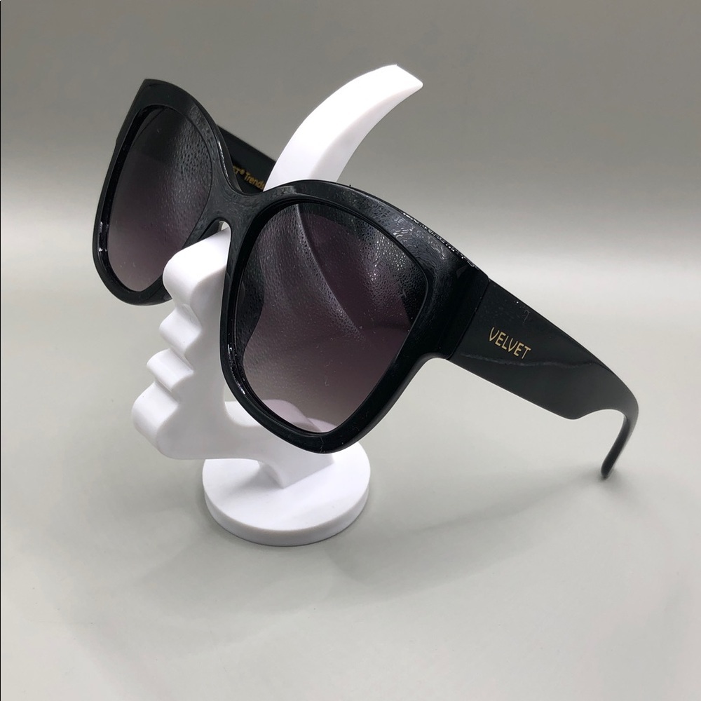 Velvet Eyewear Jane Sunglasses Black Oversized Cat Eye - Picture 2 of 10